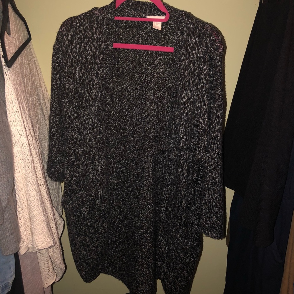 Cardigan with pockets